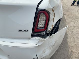 2021 Chrysler 300 Touring L - Primary Damage Left Image